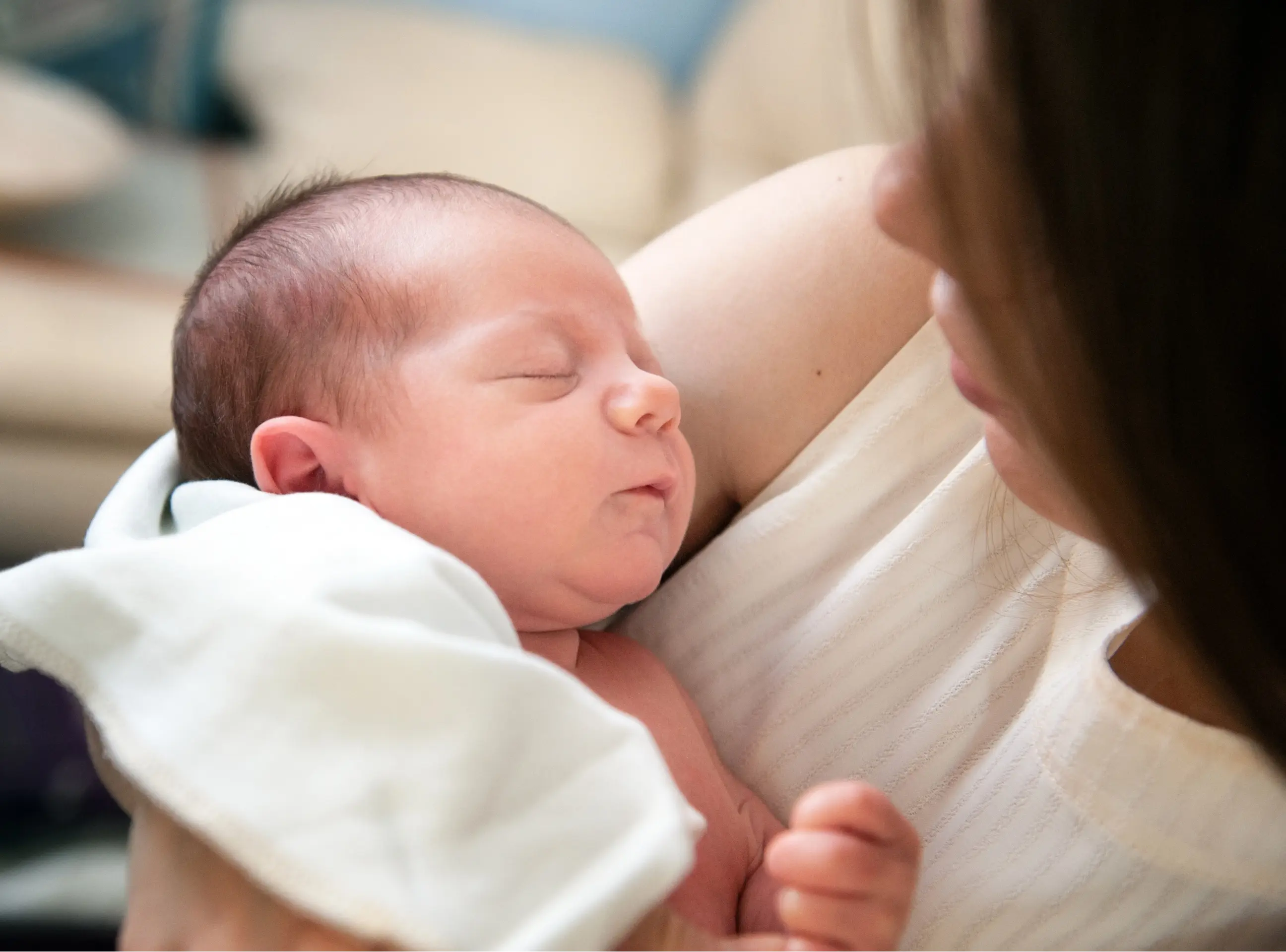 Waarom elke pasgeboren baby newborn luiers nodig heeft